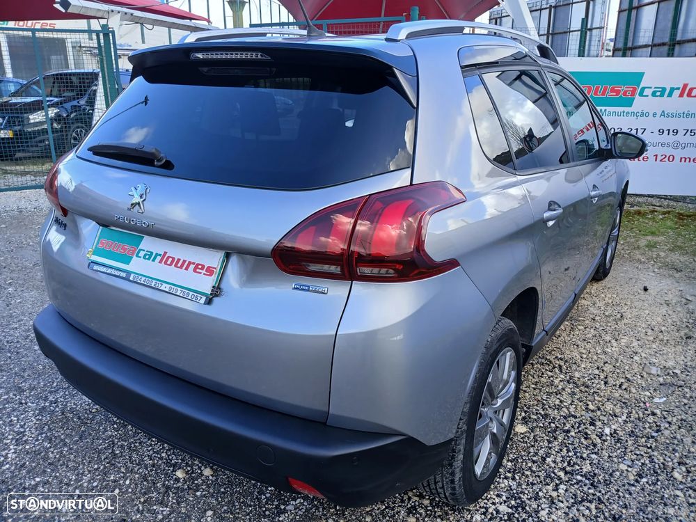 Peugeot 2008 1.2 PureTech Style - 9