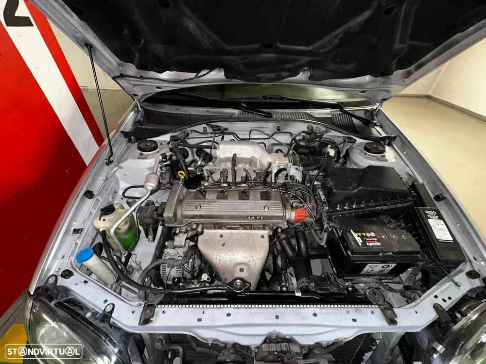 Toyota Avensis Sedan 1.6 Sol - 15