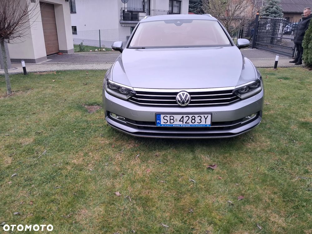 Volkswagen Passat 2.0 TDI SCR Highline DSG - 12
