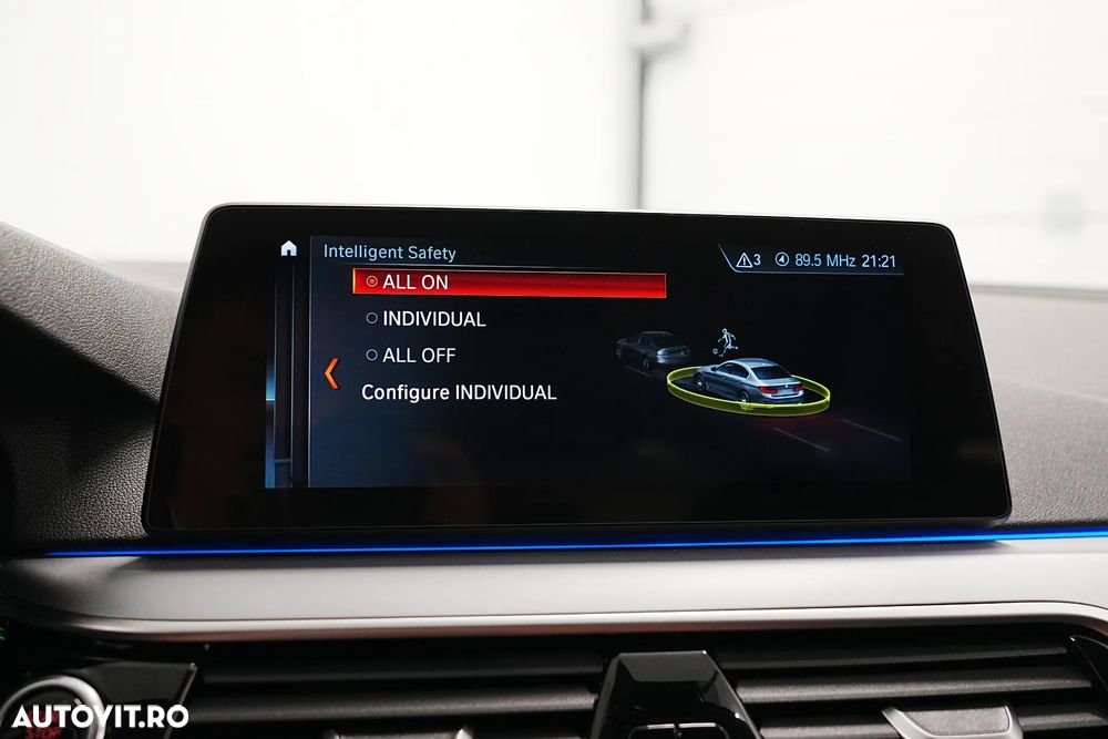 BMW Seria 5 520d AT - 24