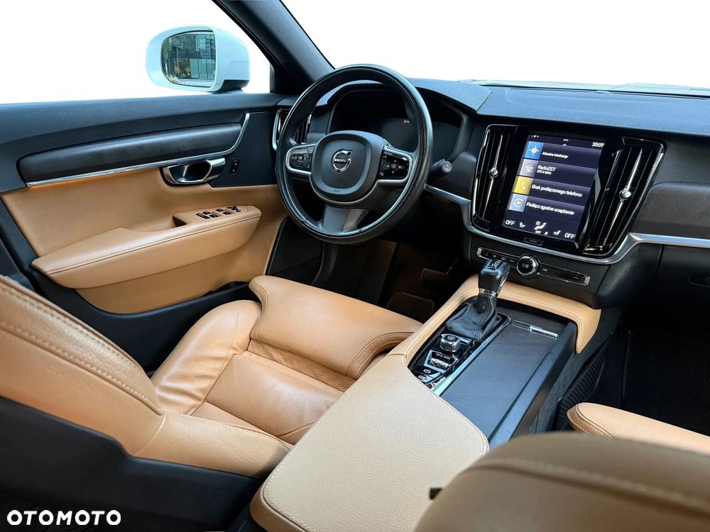 Volvo V90 Cross Country ver-d4-awd-geartronic-momentum-pro - 5