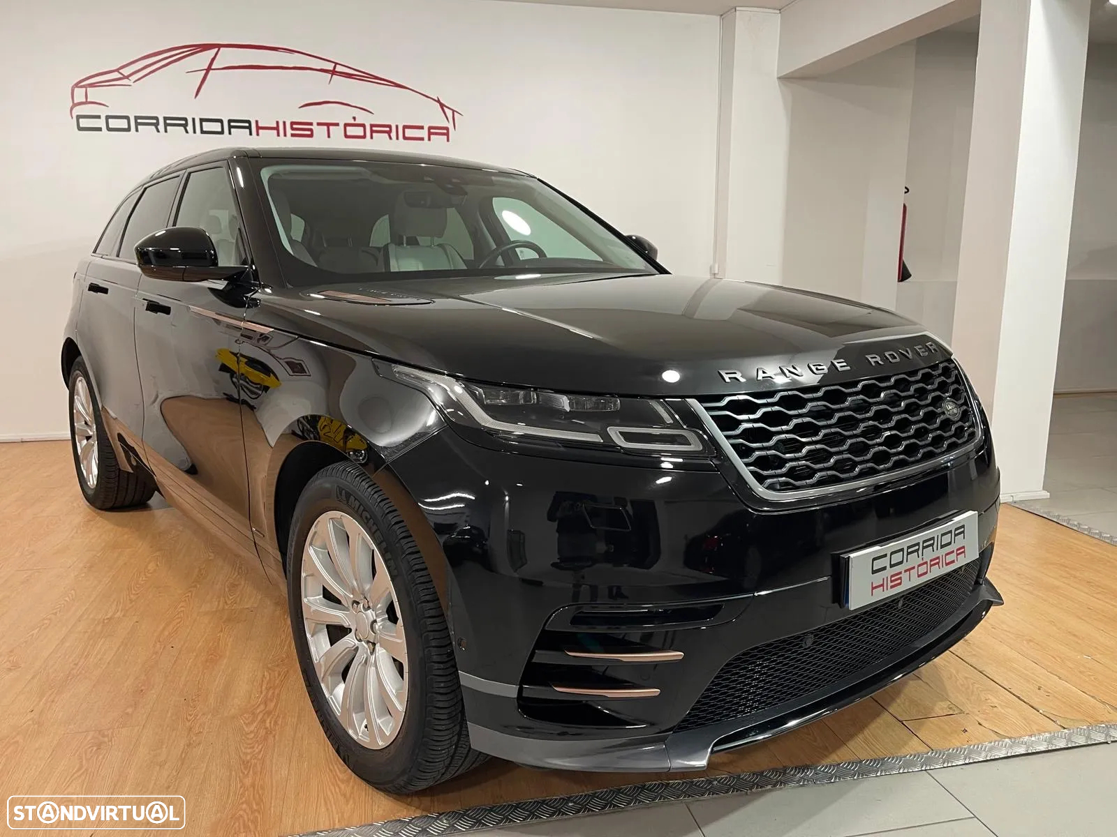 Land Rover Range Rover Velar 2.0 D R-Dynamic S - 44