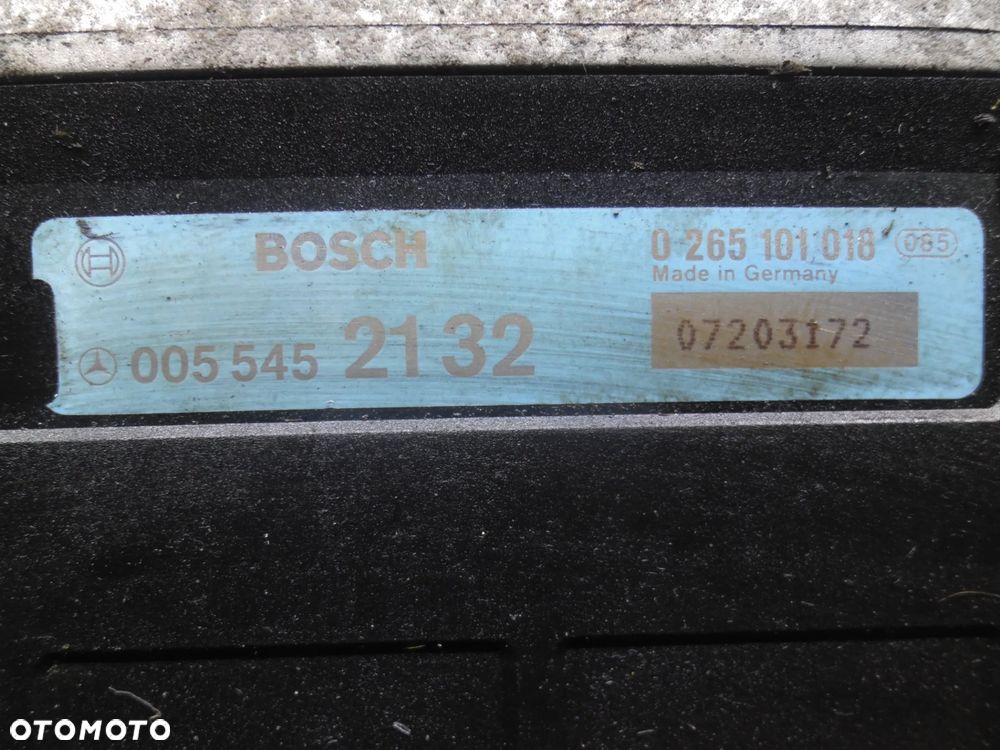 MERCEDES W124 2.0 D STEROWNIK SILNIKA 0055452132 0265101018 POSIADAM 3 SZT - 2