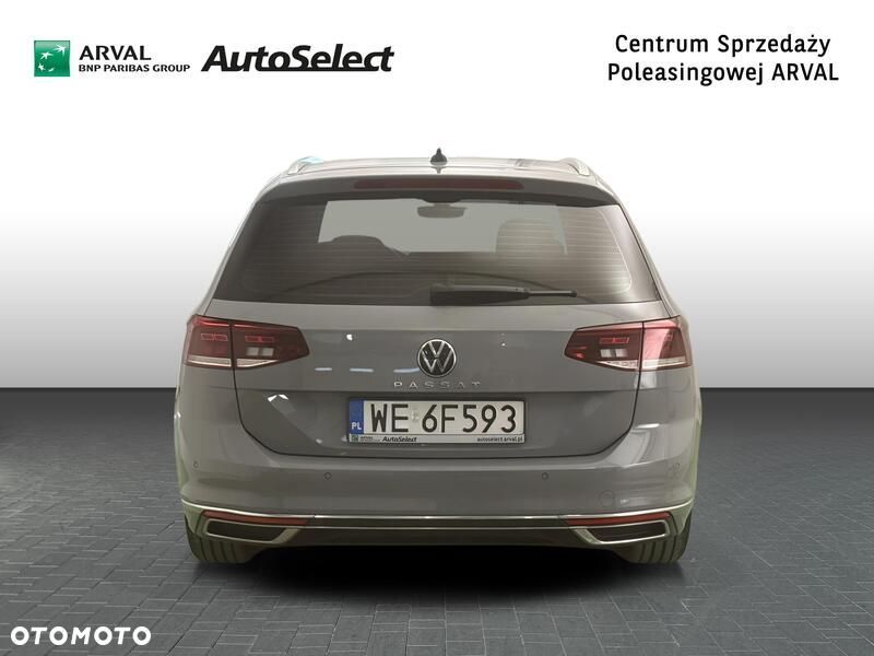 Volkswagen Passat - 6