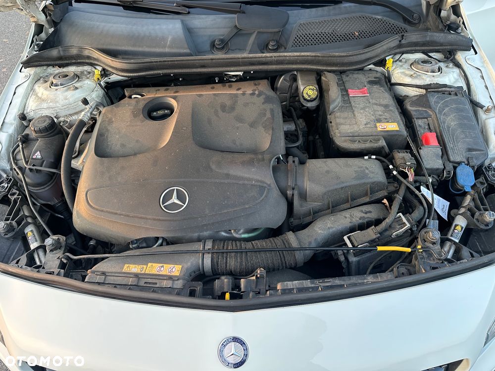 Mercedes-Benz Klasa A 180 AMG Line - 8