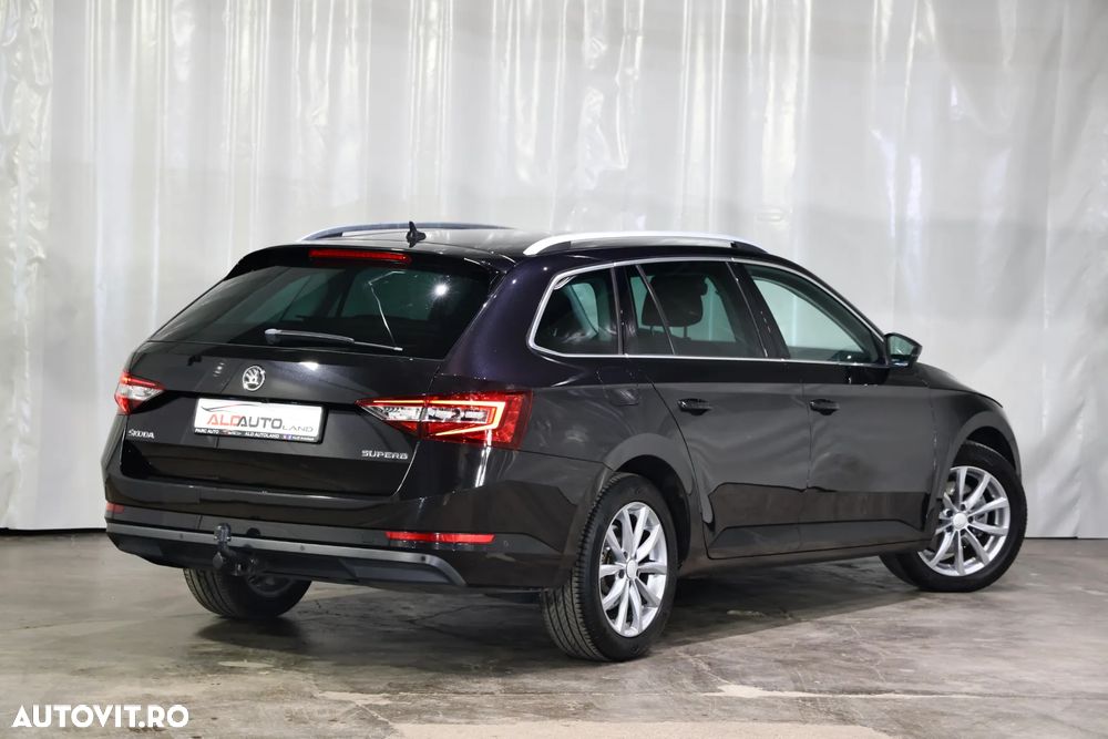 Skoda Superb 1.6 TDI DSG Style - 3