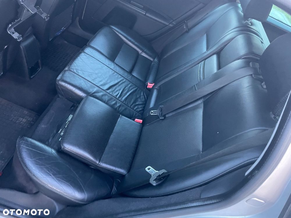 Ford Mondeo V6 ST 220 - 10