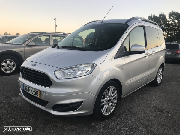 Ford Tourneo Courier 1.5 TDCi Ambiente