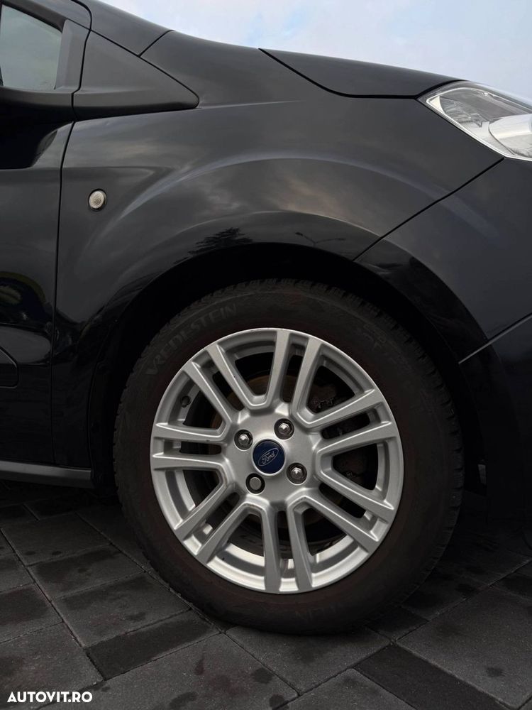 Ford Tourneo Courier 1.0 EcoBoost Titanium - 15