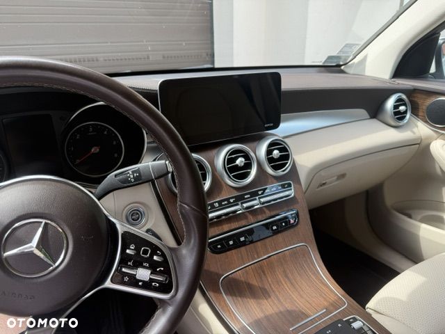 Mercedes-Benz GLC 200 d 4-Matic - 2