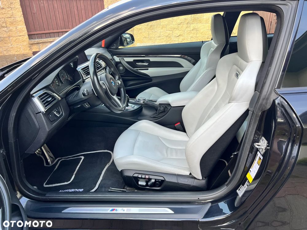 BMW M4 DKG - 16