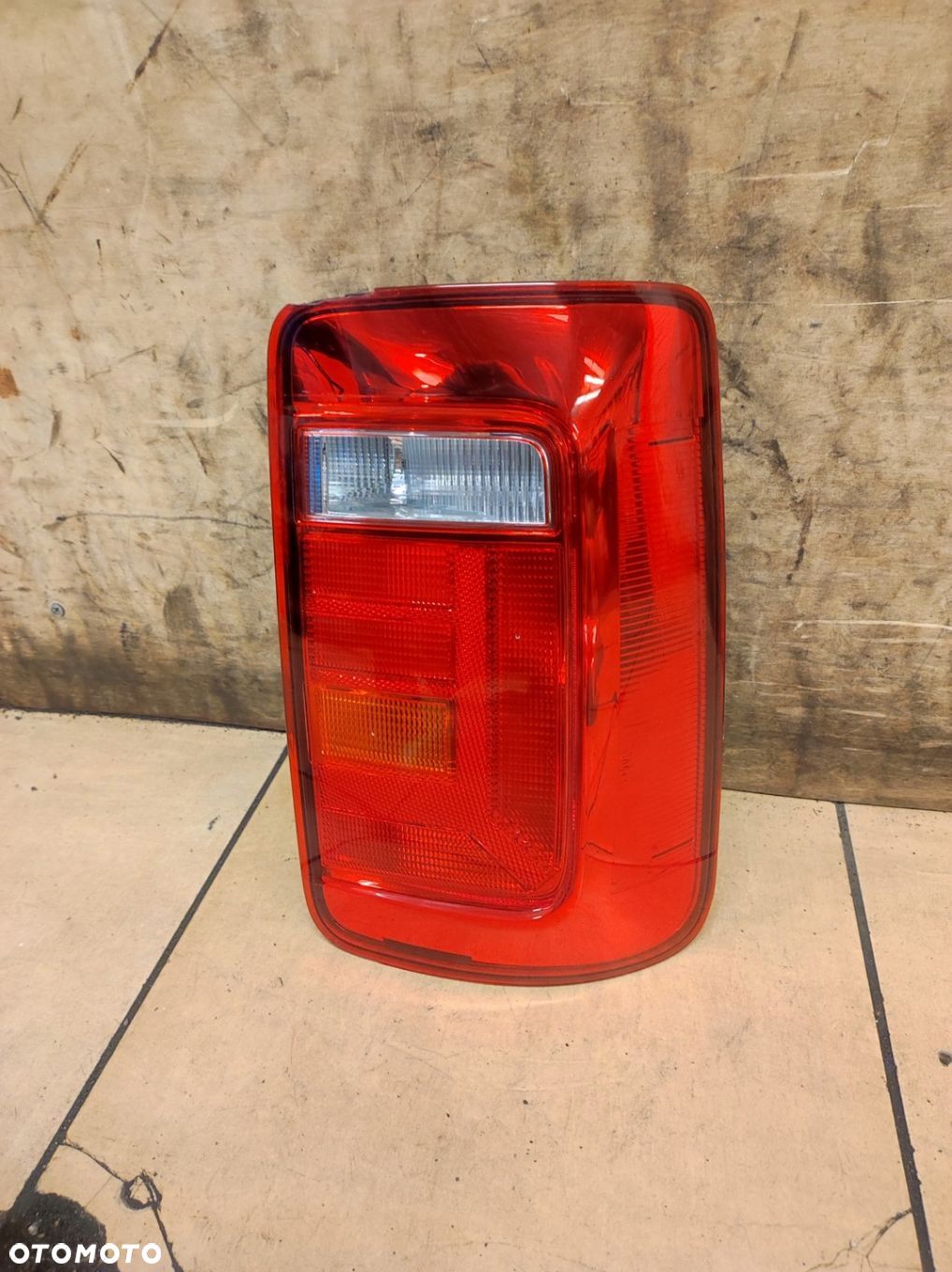 Lampa prawa tył tylna Caddy IV 4 - 1