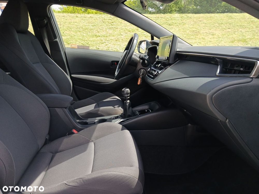 Toyota Corolla 1.2 T Active - 10