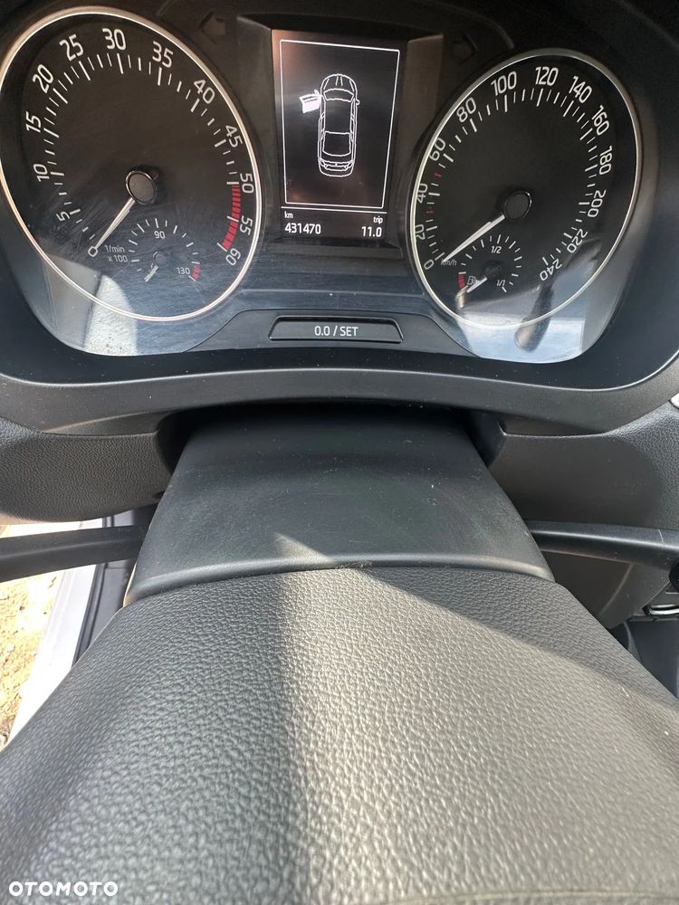 Skoda RAPID 1.4 TDI DPF Ambition - 8
