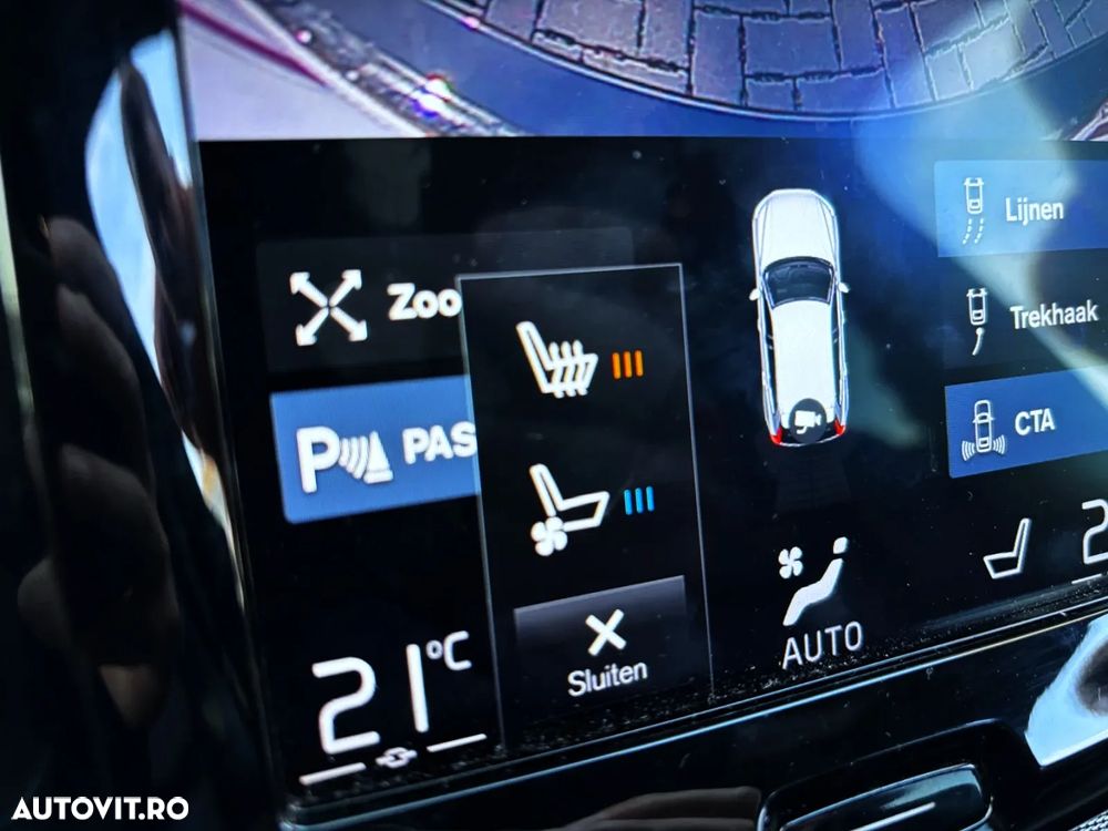 Volvo XC 60 D4 AWD Geartronic RDesign - 7