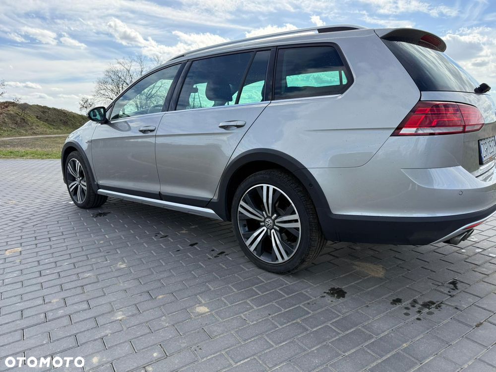 Volkswagen Golf Alltrack - 3
