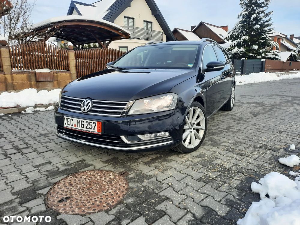 Volkswagen Passat 2.0 TDI DSG BlueMotion Technology Highline - 1