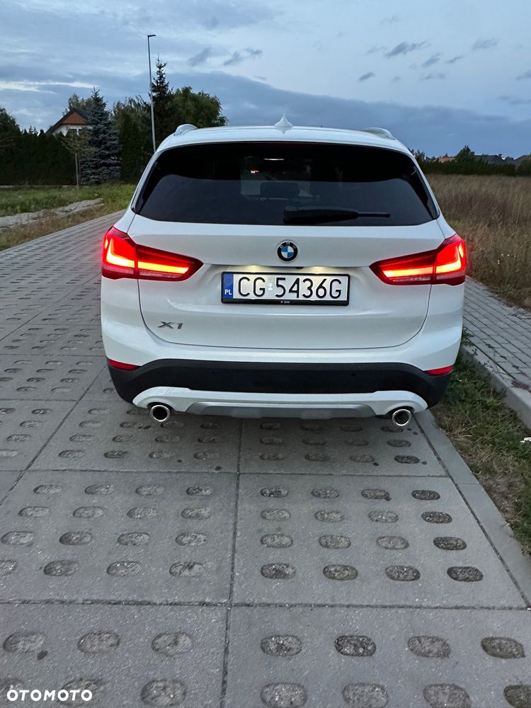 BMW X1 - 16
