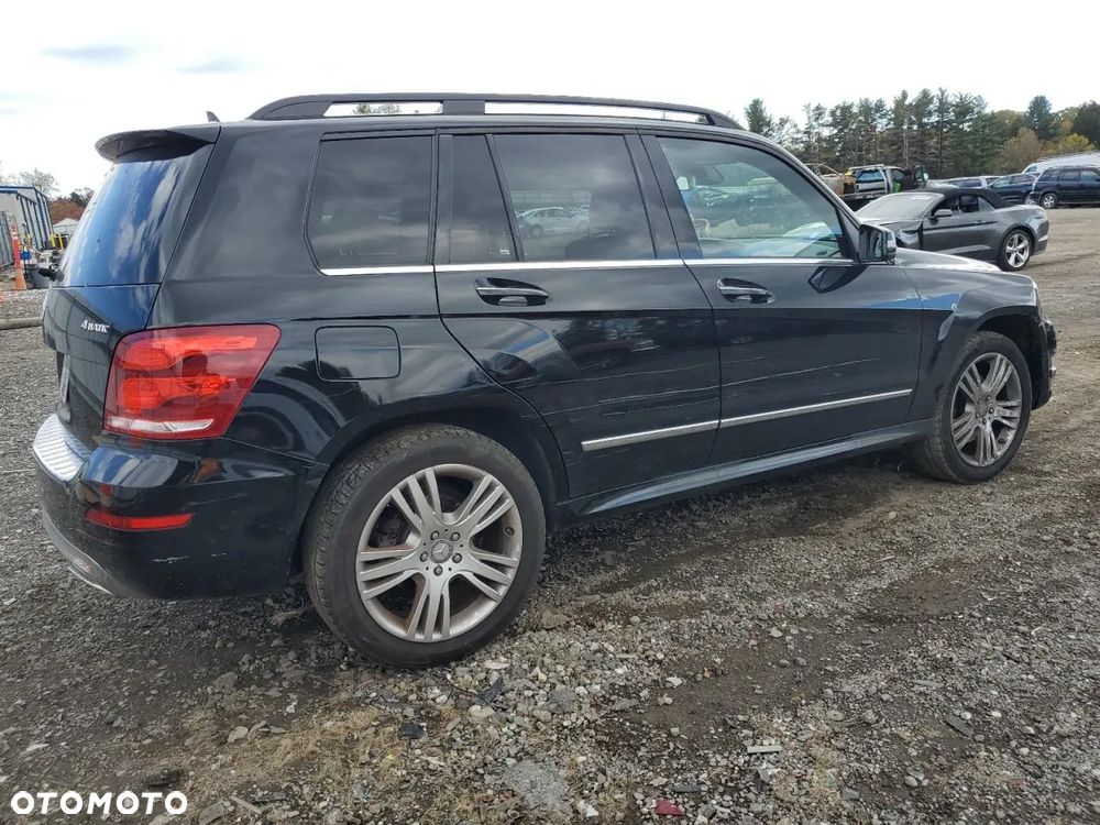 Mercedes-Benz GLK - 4