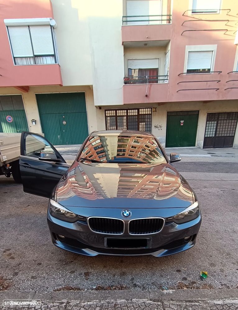 BMW 318 d - 1