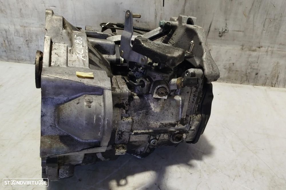 Caixa de velocidades manual AUDI A3 (8P1) - 2