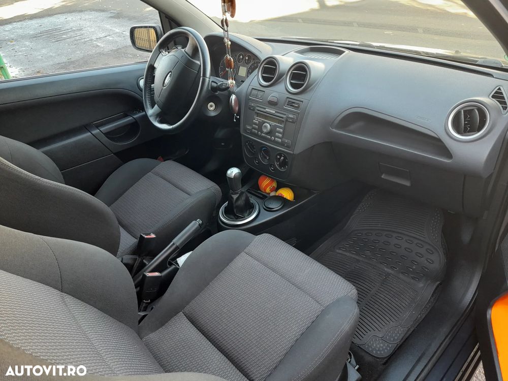 Ford Fiesta 1.6 Sport - 7