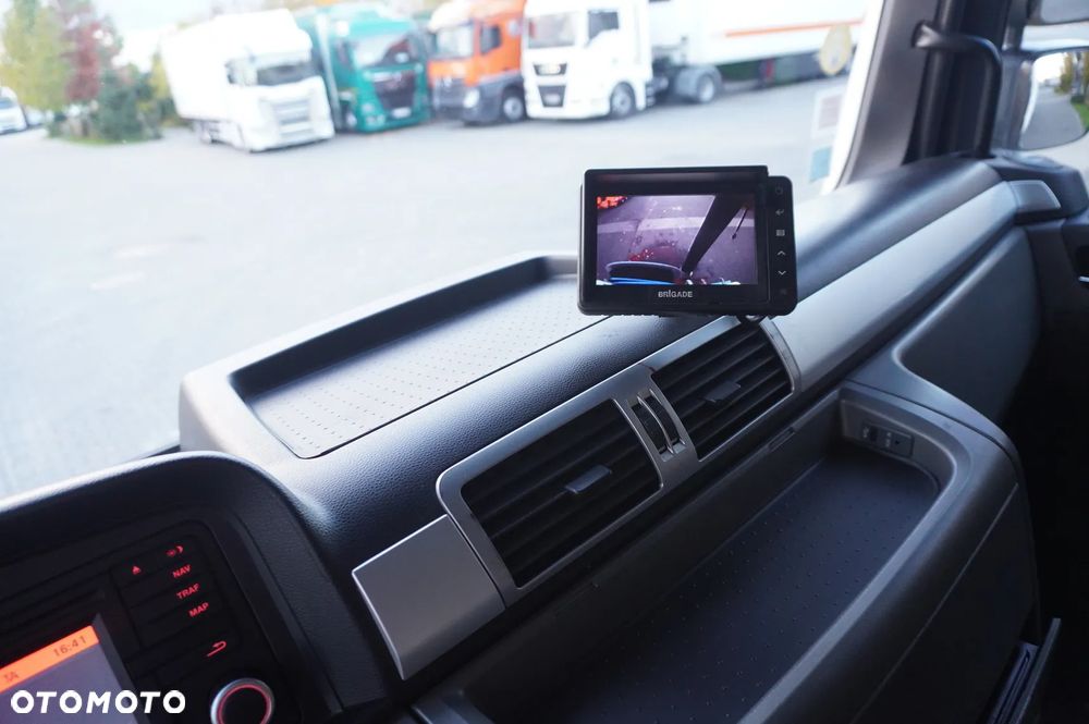 MAN TGM 26.340 E6 / Beczka asenizacyjna Rivard 11,8 m3 / 110 tys. km / oś skrętna - 26