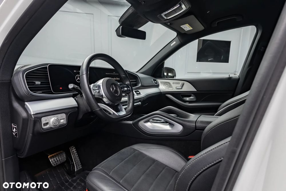 Mercedes-Benz GLE 300 d 4Matic 9G-TRONIC AMG Line - 10