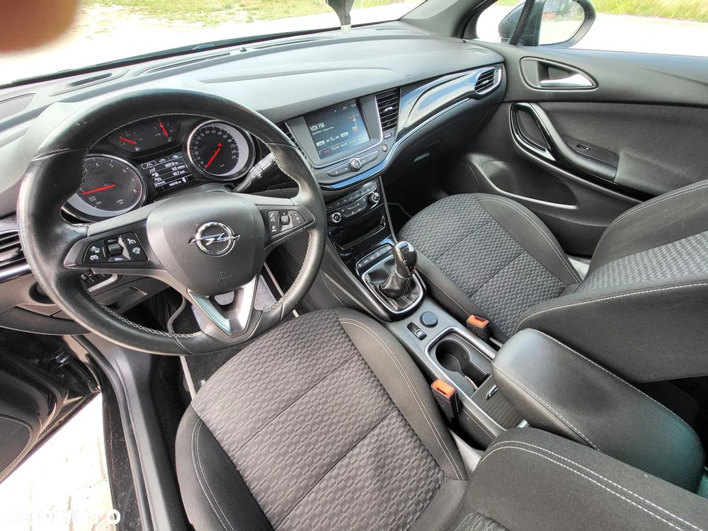 Opel Astra 1.4 Turbo Start/Stop Dynamic - 18
