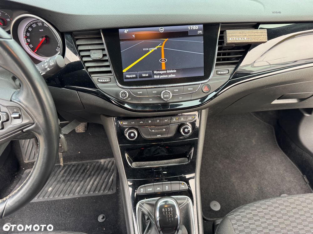 Opel Astra 1.4 Turbo Dynamic - 22