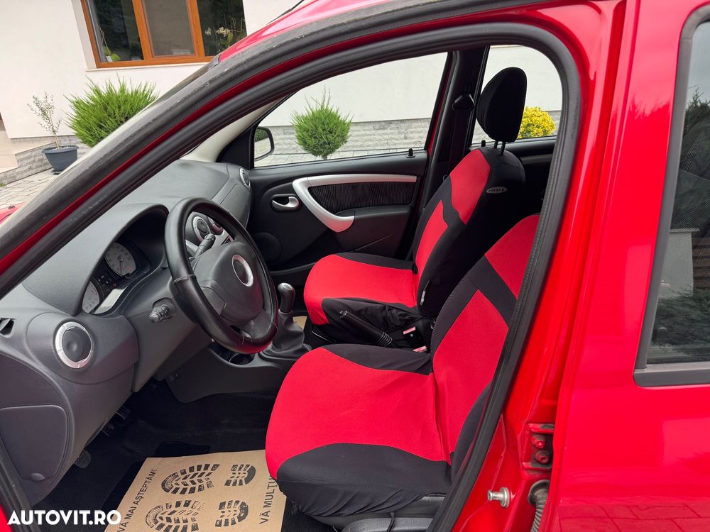 Dacia Logan MCV 1.6 Laureate - 8