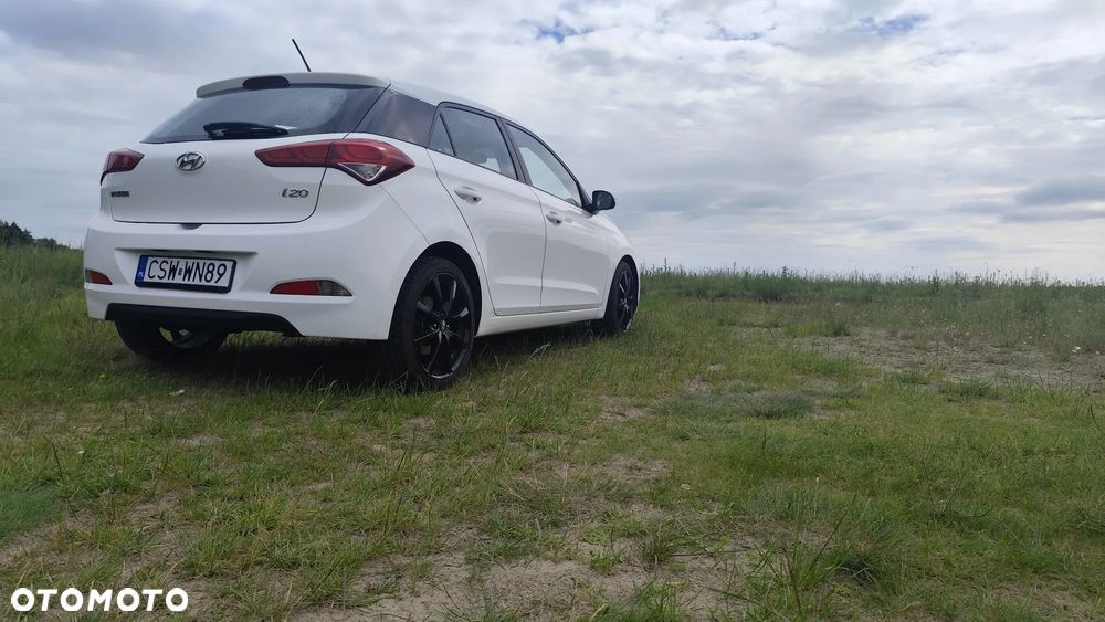Hyundai i20 1.1 CRDi Style - 15