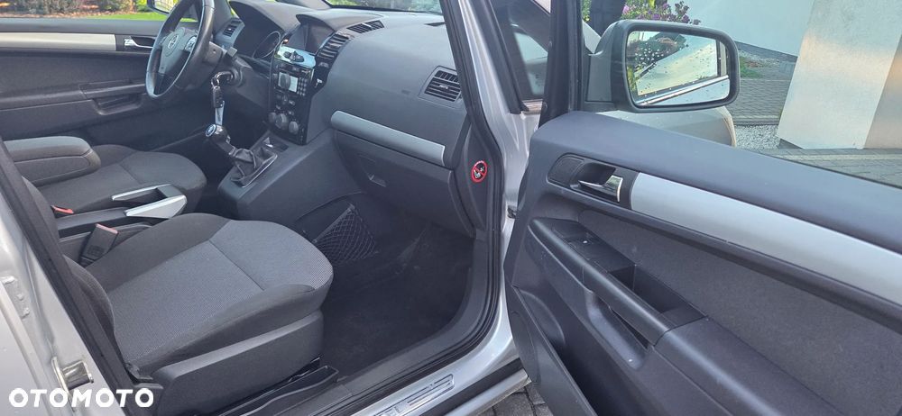 Opel Zafira 1.8 Selection 110 Jahre - 11