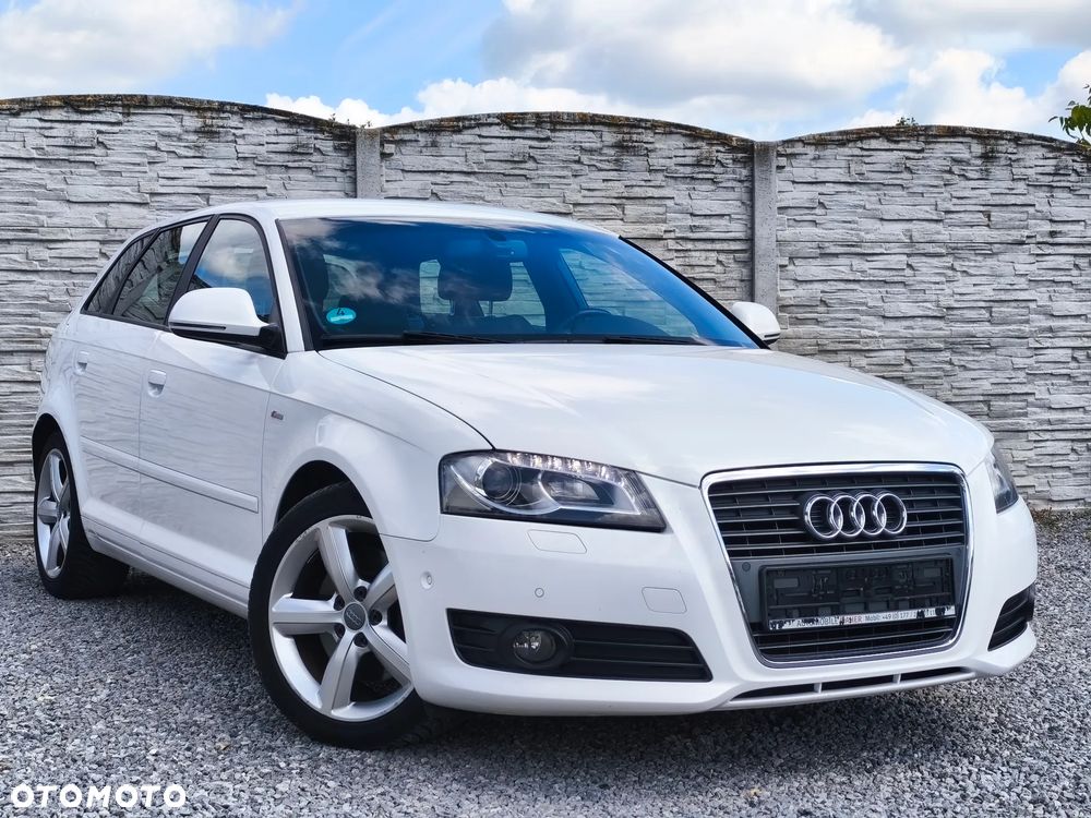 Audi A3 Sportback 2.0 TDI DPF (DSG) S tronic S line Sportpaket plus - 4