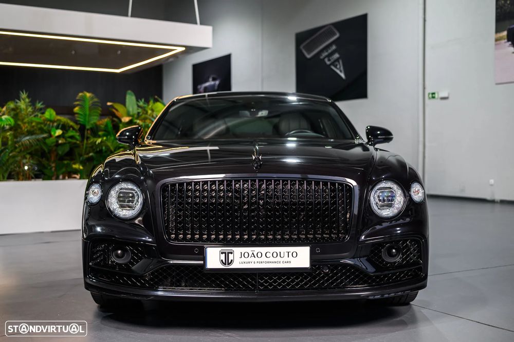 Bentley Flying Spur V8 Mulliner - 2