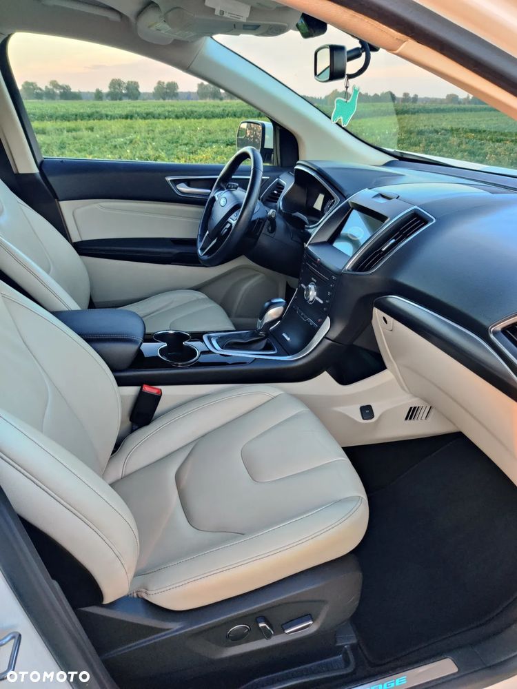 Ford Edge - 10