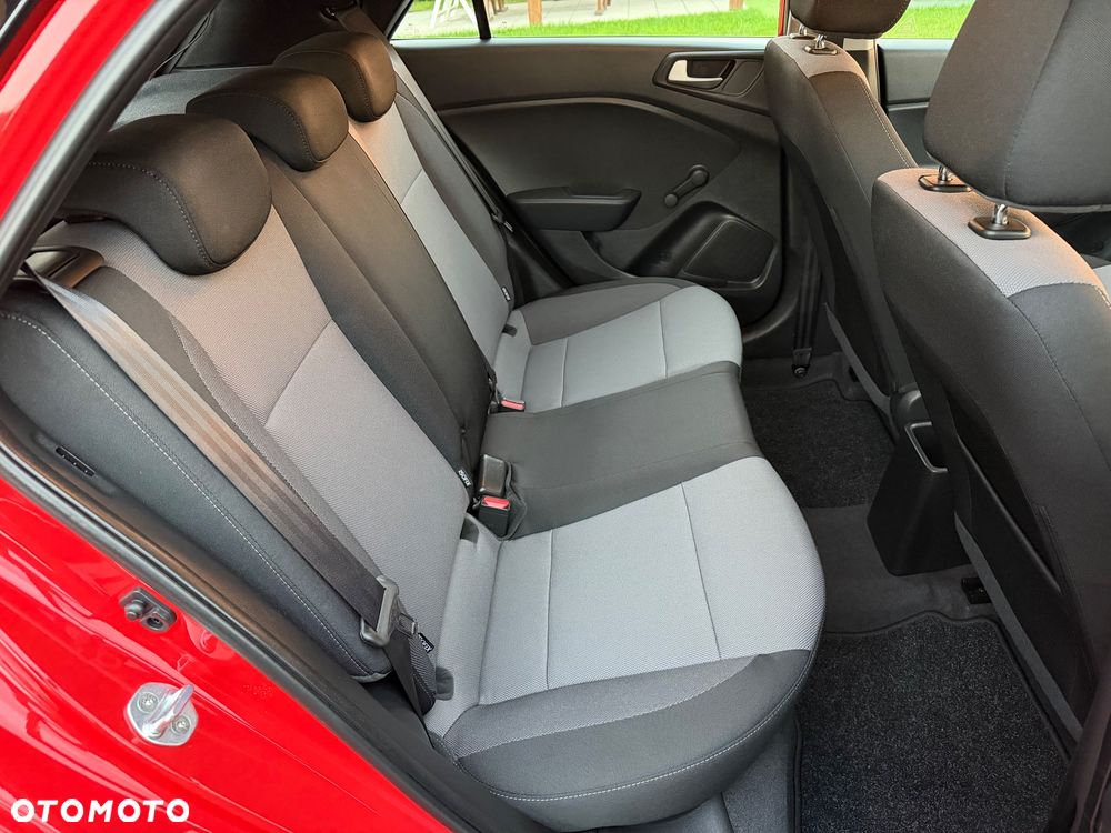 Hyundai i20 - 13