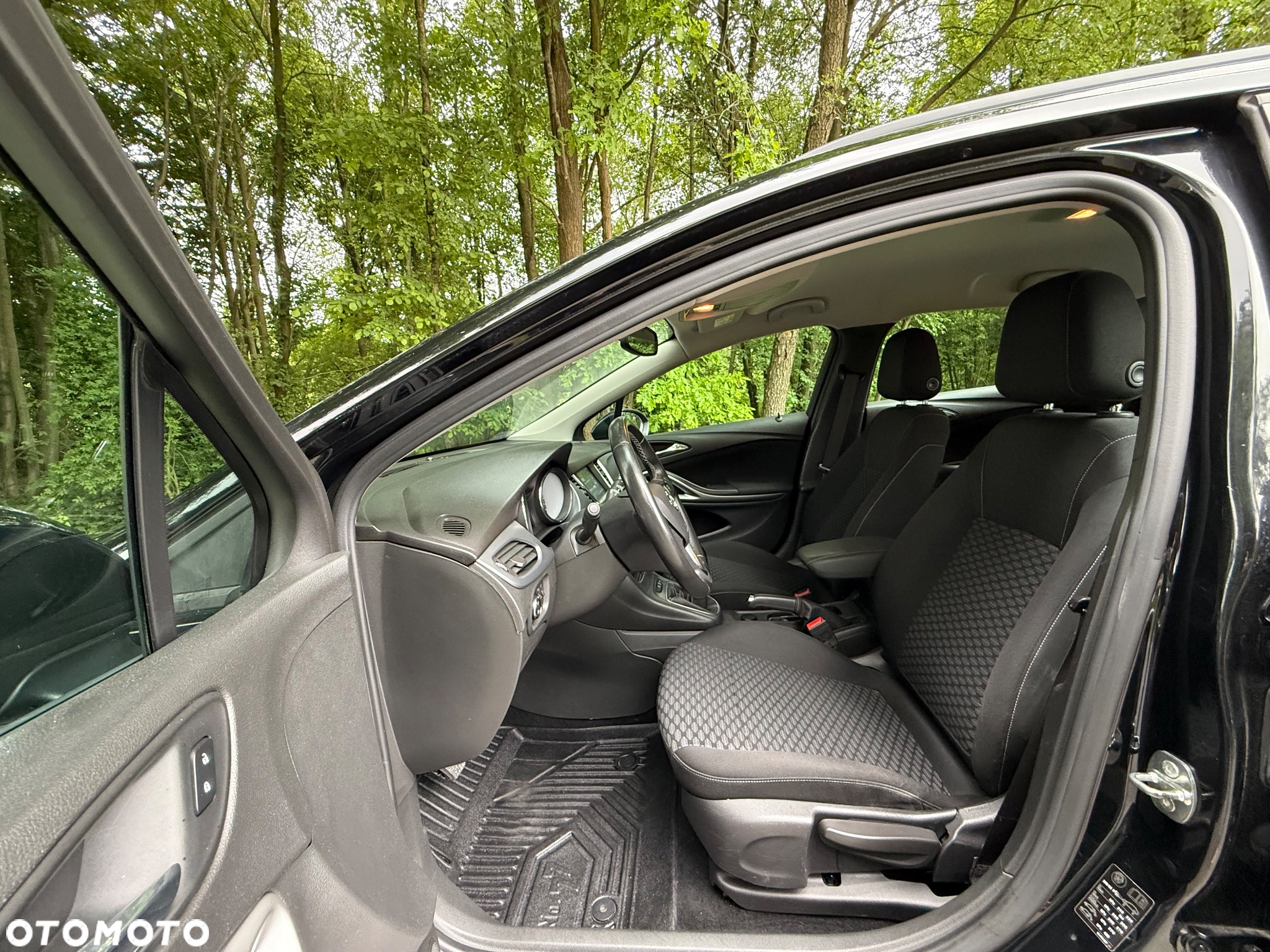Opel Astra V 1.6 CDTI Enjoy S&S - 11