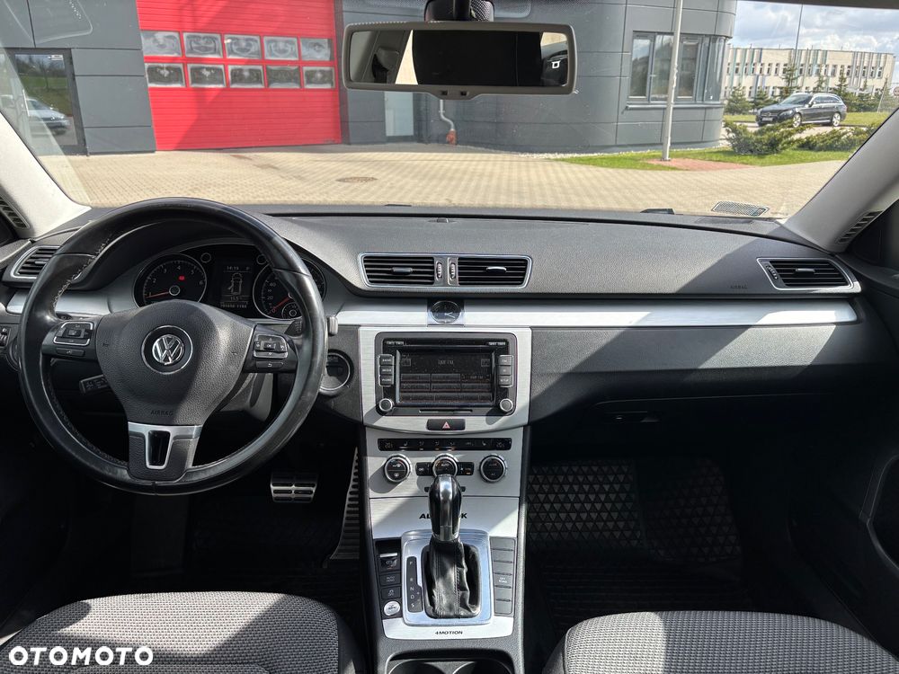 Volkswagen Passat Alltrack - 9