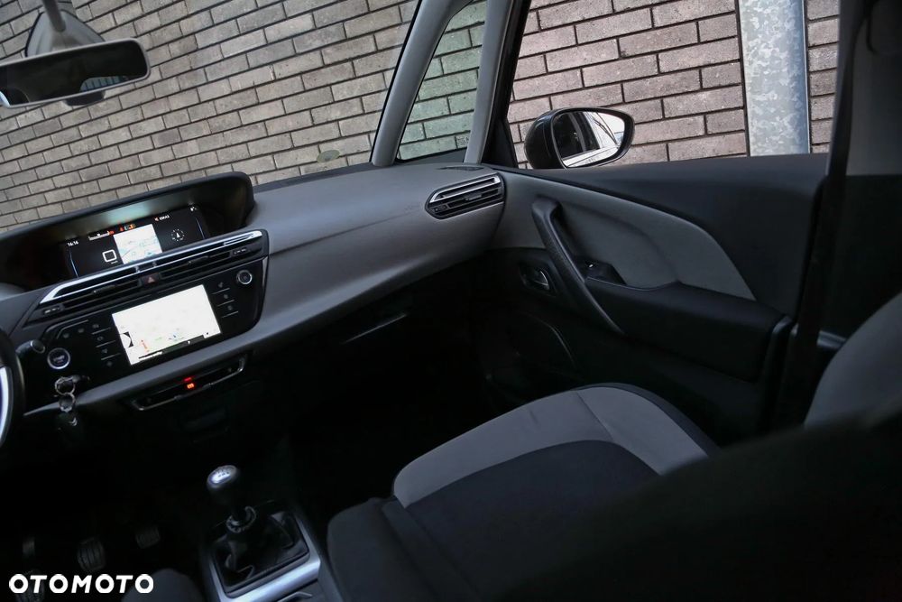 Citroën C4 Picasso - 26