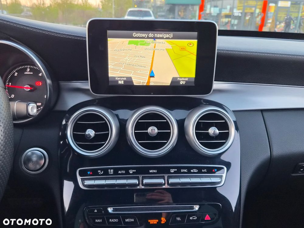 Mercedes-Benz Klasa C 200 (BlueTEC) d 7G-TRONIC AMG Line - 15