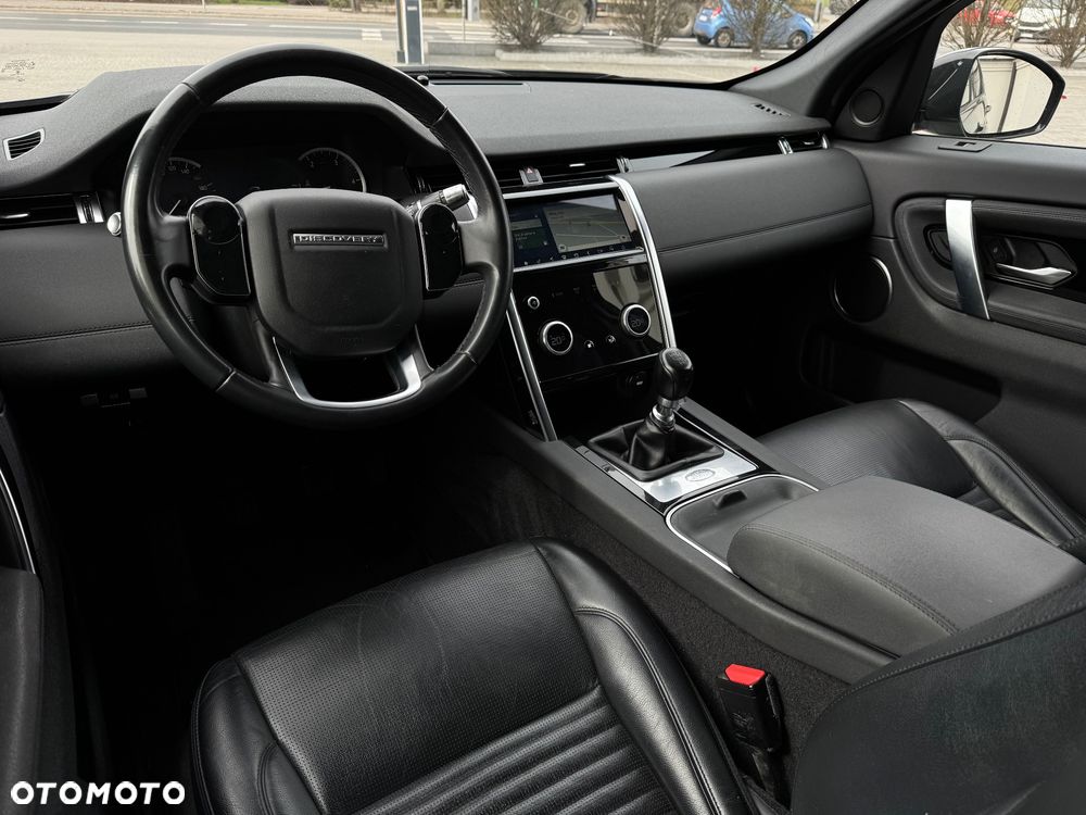 Land Rover Discovery Sport 2.0 TD4 HSE Luxury 129g - 24