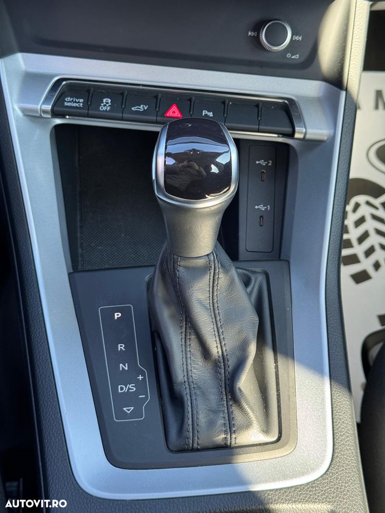 Audi Q3 45 TFSIe S tronic - 17