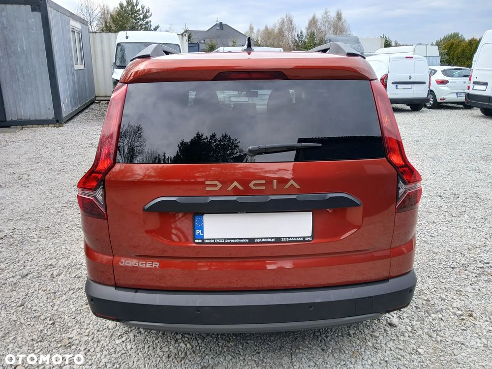 Dacia Jogger 1.0 TCe Extreme 7os - 17