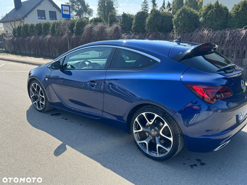 Opel Astra OPC Start/Stop - 3