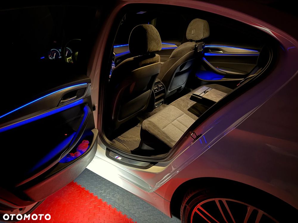 BMW Seria 5 520d xDrive M Sport sport - 15