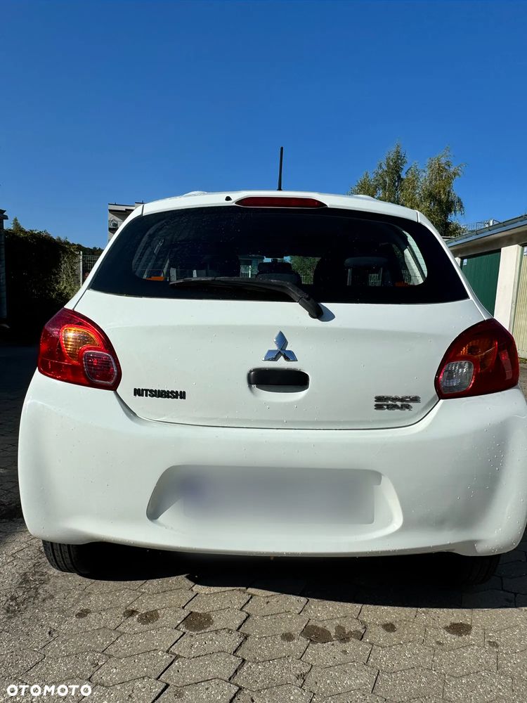 Mitsubishi Space Star - 14