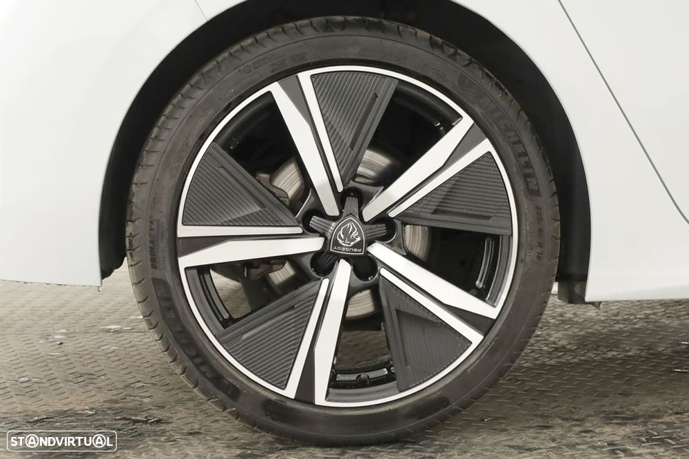 Peugeot 308 1.2 PureTech GT EAT8 - 5