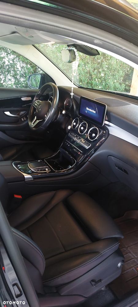 Mercedes-Benz GLC 200 d 4-Matic - 4