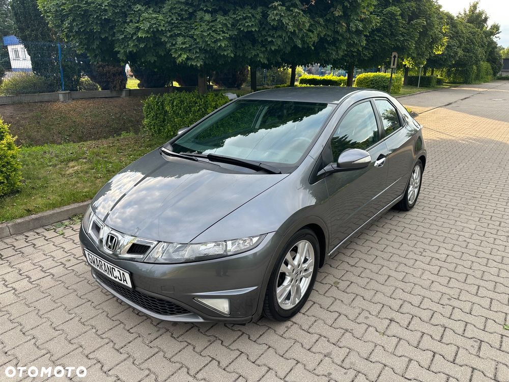 Honda Civic 1.8i-VTEC Sport - 1